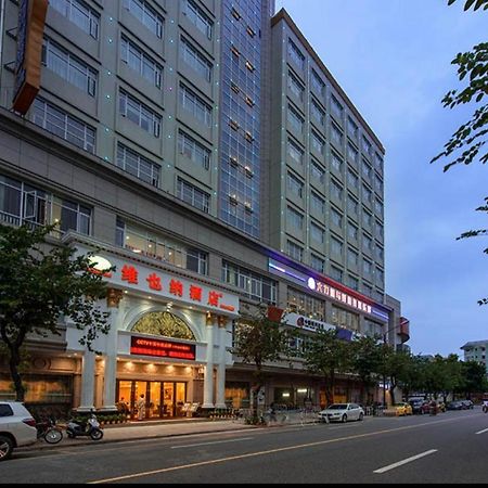Vienna Hotel Zhongshan Xiaolan Exterior photo